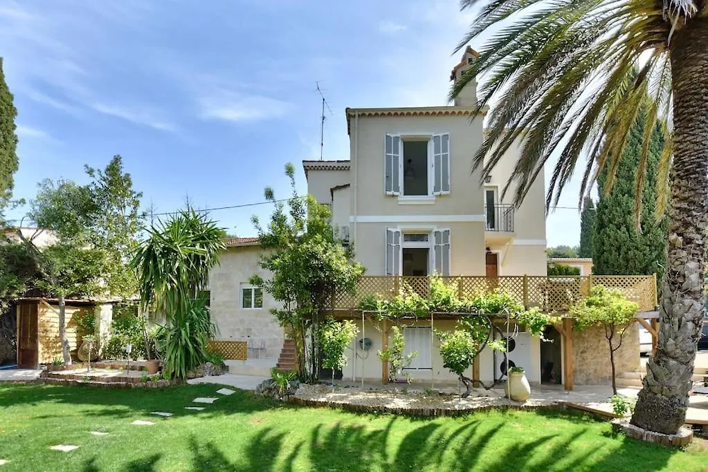 Villa Vue Mer Cannes Mougins 0*,  Fransa